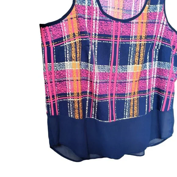 Signature Studio Sleeveless Top Multicolored Blue Plaid Women's Size Medium - Picture 5 of 8